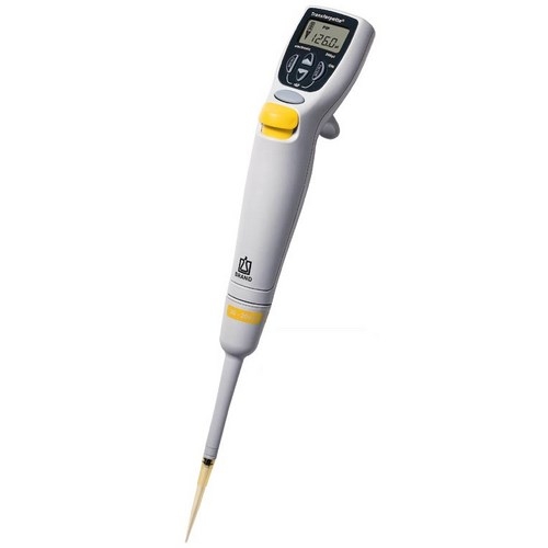 The Transferpette Electronic Pipette, Single Channel, 20-200μL (BrandTech) includes an AC charger, LCD display, intuitive controls, and ensures precise liquid measurement and transfer.