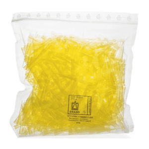 A clear resealable bag contains 1000 BrandTech Bulk Tips, Yellow, 2-200μL, ideal for efficient pipetting.