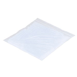 A clear bag with Labnet BioFree Bulk Tips, 10μL Extended Length (case of 20,000: 20 packs of 1000), is displayed on a light gray background.