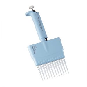 A Nichipet EX II MULTI Pipette by Nichiryo, featuring 8 channels and a 20-200μL range, designed for efficient liquid handling in labs.