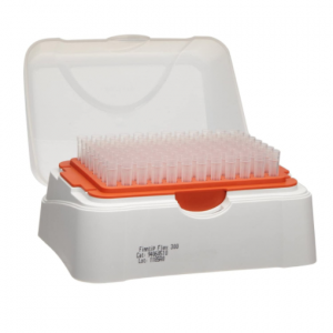 A white Thermo Scientific Finntip Flex 300 Rack (5-300μL, orange tray, 960 tips) holds rows of clear pipette tips with the lid open on a plain background.