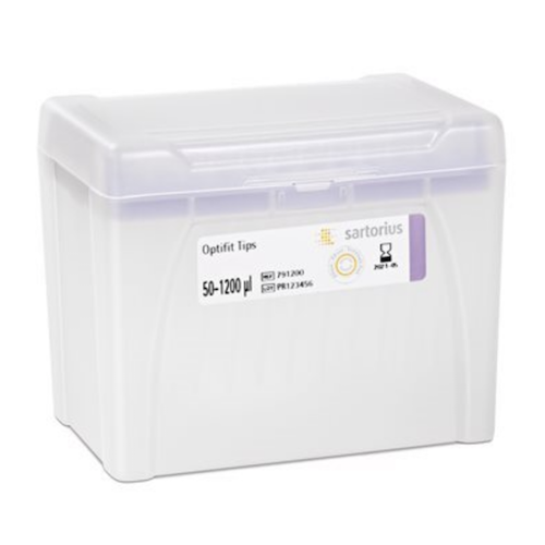 A light purple plastic Optifit Single Tray Rack by Sartorius holds 960 low retention 1200μL pipette tips (10x96), features a translucent lid, front info label, and measures 71.5mm.