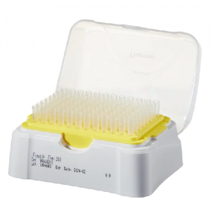 A white plastic box with a yellow holder contains rows of sterile Thermo Scientific Finntip Flex 200 pipette tips (1-200μL, 10x96/rack), covered by a transparent hinged lid and labeled with product and expiry details on the front.