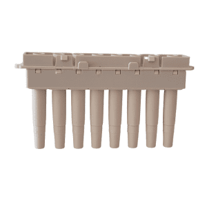 An 8-channel, 200μL plastic pipette tip rack with vertically arranged tips, designed for Labnet Excel Tip Fitting Assembly multichannel pipettes.
