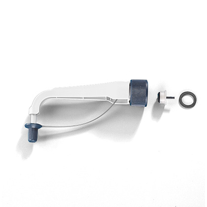 BT 704518 A white and blue seripettor Discharge Tube, Fine Tip, 95mm, 2mL (BrandTech) is shown with its cap, seal, and O-ring detached on a white background.