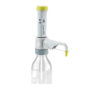 A Dispensette S Organic Bottletop Dispenser, Fixed Volume, Standard Valve, 5mL (BrandTech) is attached to a clear bottle for precise 5mL liquid measurement and dispensing.