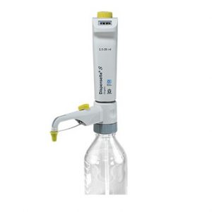 The Dispensette S Organic Bottletop Dispenser, Digital, 2.5–25 mL (BrandTech), features a recirculation valve and delivers precise liquid measurement and dispensing in labs.