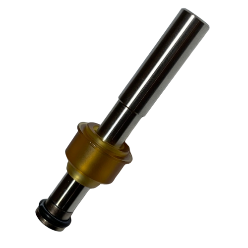 F807020 The Pipetman M Piston Assembly, Single Channel, for P1000M and P1200M (Gilson) features a yellowish central ring and black O-ring on one end, shown against a white background.