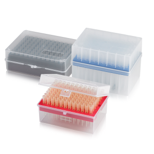 Labnet / HTL Universal Fit Tips, Clear, Racked, 100-1000μL, Case of 5000 Tips (Labnet)