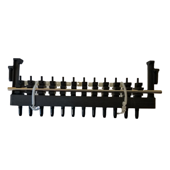 An E1 ClipTip, Tip Fitting Assembly, 12 channel, fixed manifold, 384 format, 0.5-12.5μL (Thermo Scientific) isolated on a white background.