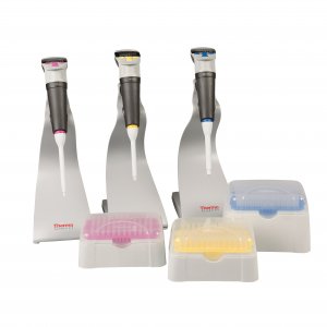 Finnpipette Novus Electronic Single Channel Pipettes, GLP Kit 3 (Thermo Scientific)