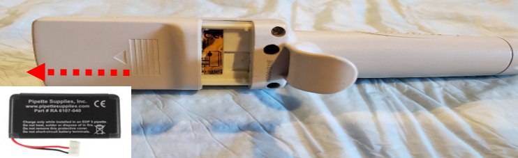 Removal of battery cover from the EDP3-Plus