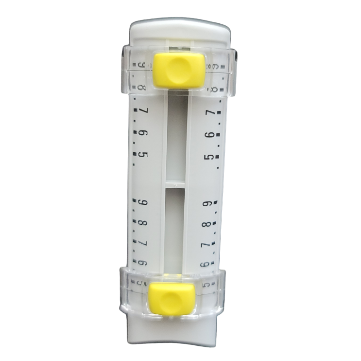 The E1 ClipTip Equalizer, Scale Assembly 2 (4.5-9), Yellow, 12 Channel, 384 Format, 125μL (Thermo Scientific) features yellow adjustment knobs and measurement markings on both sides for precise liquid handling.